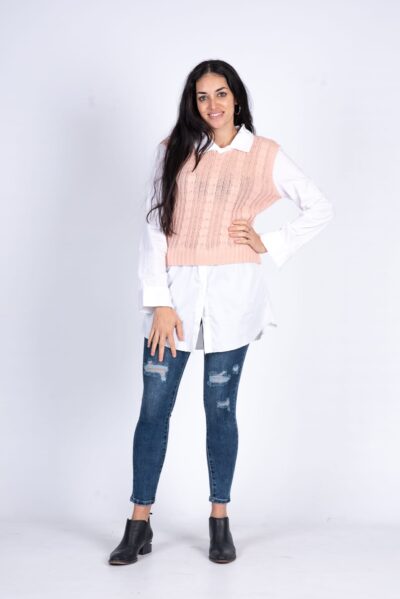 Camisa Blanca y Chaleco Kitty