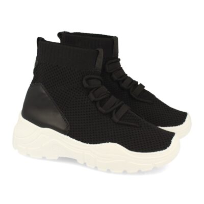 Zapatilla Abotinada con Cordones