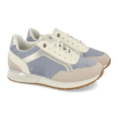 Zapatilla Plana con Cordones