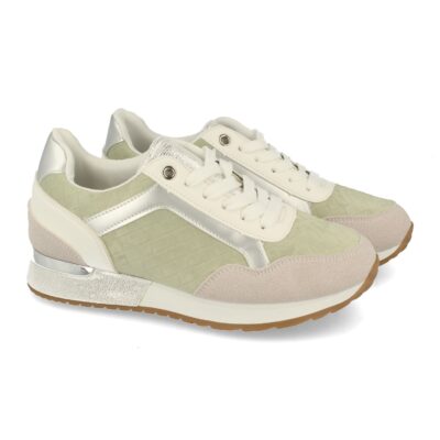 Zapatilla Plana con Cordones