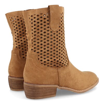 Botin de Tacon Bajo con Calados - Imagen 4