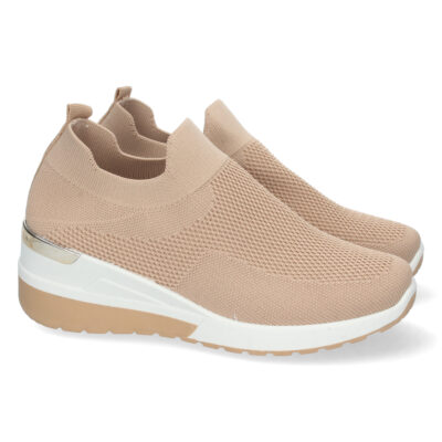 Zapatilla de Cuña con Material Elastico