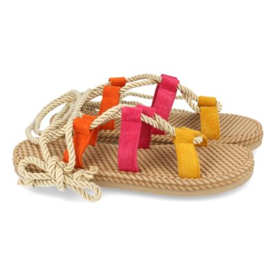 Sandalia Plana de Estilo Cangrejera con Cordones