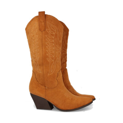 Bota con Tacon Cubano y Grabado