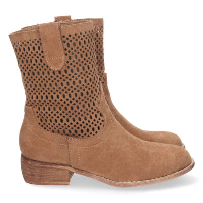 Botin de Tacon Bajo con Calados