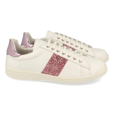 Zapatilla Plana con Brillo y Cordones