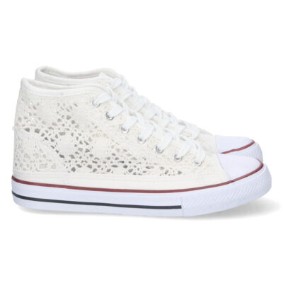 Zapatilla Abotinada Calada con Cordones