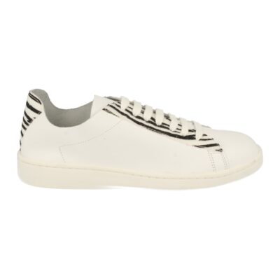 Zapatilla para Mujer de Piel con Cordones