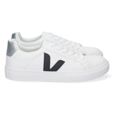 Zapatilla Plana con Cordones