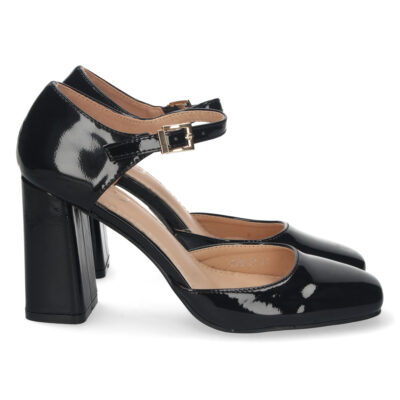 Zapato de Tacon Estilo Charol con Hebilla
