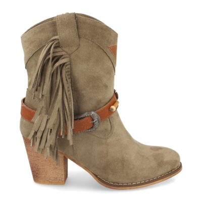 Botin de Mujer con Tacon Campero y Flecos