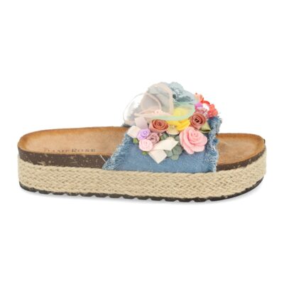 Sandalia de Plataforma con Yute y Pala Adornada con Flores