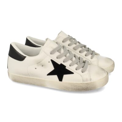 Zapatilla de Efecto Desgastado con Cordones
