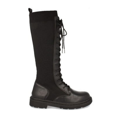 Bota Plana con Elástico y Cordones
