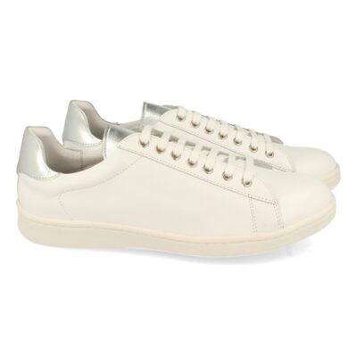 Zapatilla Plana con Cordones