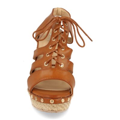 Sandalia con Cuña de Rafia, Tachuelas y Cordones - Imagen 3