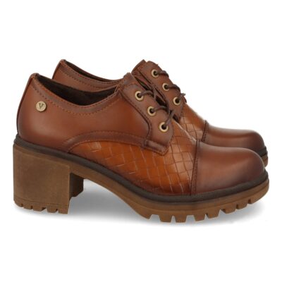 Zapato de Tacón con Cordones