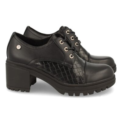 Zapato de Tacón con Cordones