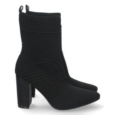 Botin de Tacon y Material Elastico