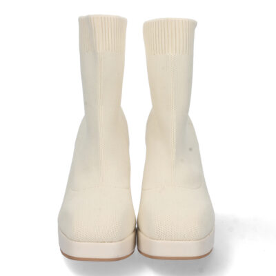 Botin de Tacon y Material Elastico - Imagen 3